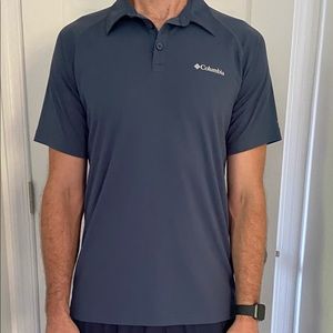 Columbia Men’s Sweat Activated Cooling short Sleeve T-Shirt. Medium. Color Blue